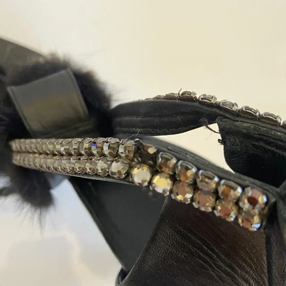 Gucci Black Leather & Rabbit Fur High Heels - Picture 12 of 13